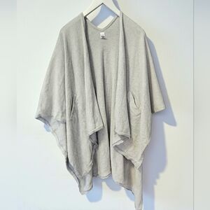 Zestt Organic Cotton Grey Knit Travel Wrap Open Shawl One Size 2 Pocket Classic